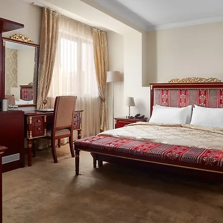 Gold Hotel 4*