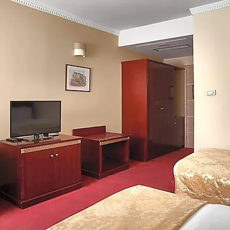 Hotel Gold 4*